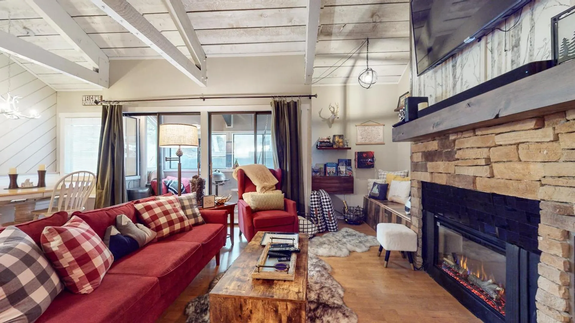 Two-Bedroom Apartment Mammoth Lakes